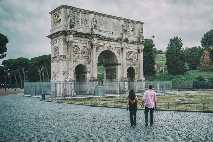 Romantic and emotional engagement shoot in rome  8