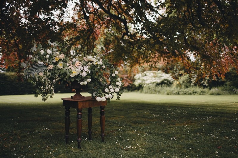 Romantic english garden wedding inspiration  5
