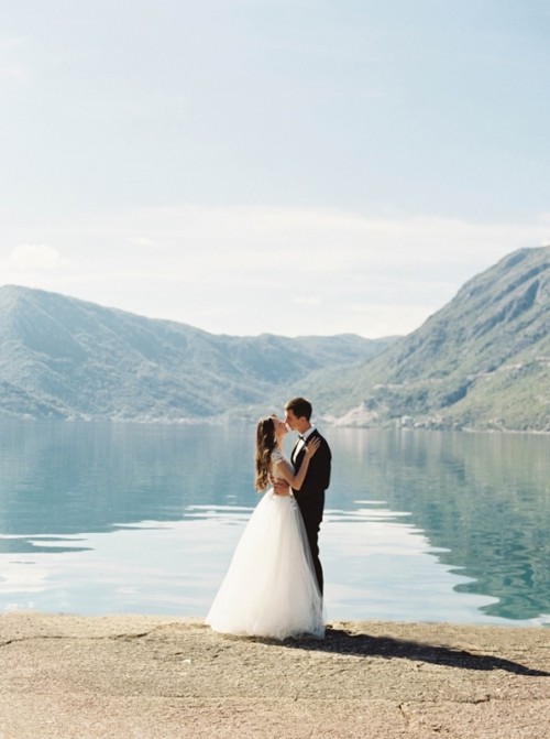 Romantic Mountainside Wedding Inspiration In Dreamy Pastels
