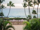 Romantic Tropical Hawaiian Wedding Inspiration