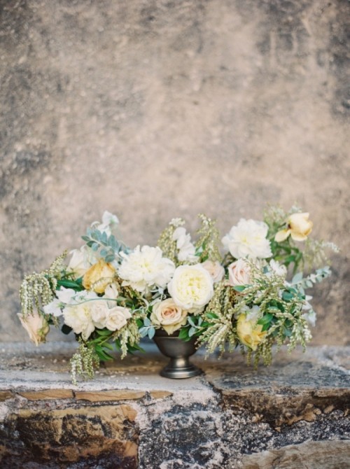 Rustic Pastel Wedding Shoot With Vintage Touches