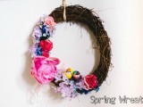 simple-diy-spring-wreath-for-wedding-decor-1