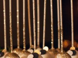 sparkling and gold cake pops with glitter and confetti are lovely party and NYE wedding sweets