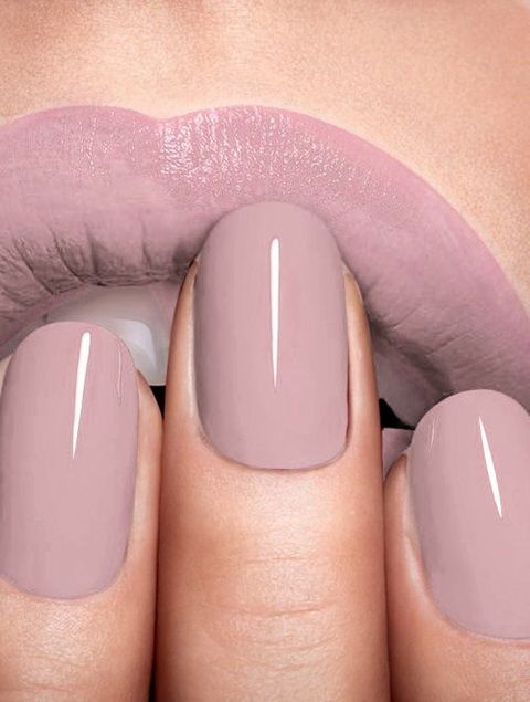 super chic pink lilac nails are fantastic for a spring wedding - pastels are great for spring and such a pastel shade is pretty unusual