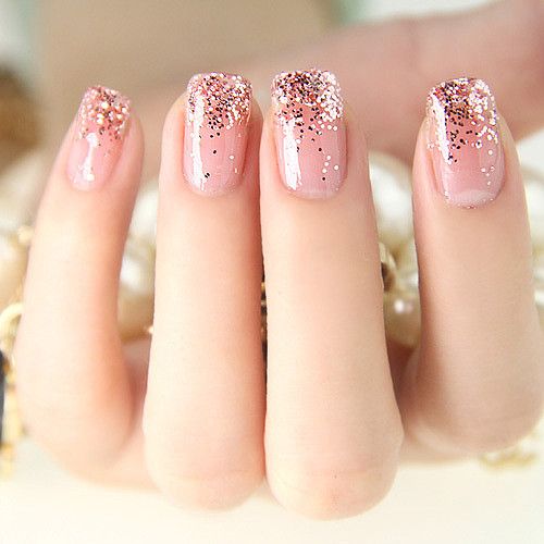 pink nails with gold and pink glitter on tips are amazing for any season, if you love a bit of glam in your look