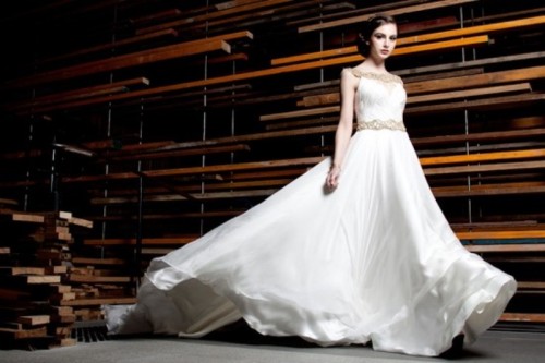 Stunning Avant Garde Wedding Dresses Collection 2015 By Rosalynn Win