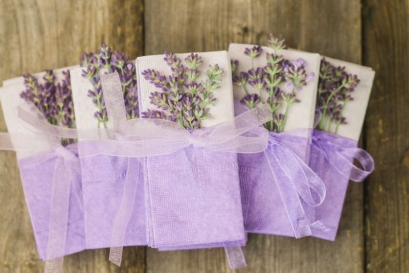 Picture Of sweet lavender diy tears of joy tissues for your emotional guests  2