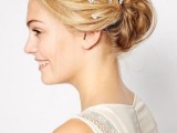 the-hottest-2015-wedding-trend-15-lovely-mini-floral-hair-pins-5