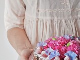 the-hottest-2015-wedding-trend-25-lovely-flowerfetti-wedding-cakes-21