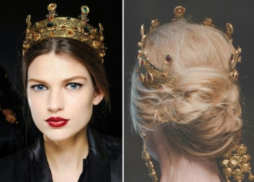 The Hottest Wedding Trend Bridal Crowns