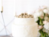 ultra-modern-wedding-inspiration-with-grey-and-gold-17