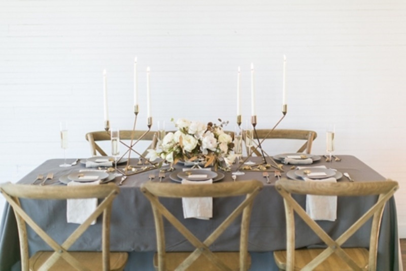 Ultra modern wedding inspiration with grey and gold  5