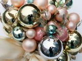 a non-traditional wedding bouquet made of Christmas ornaments will help you save on budget and give you an unusual look