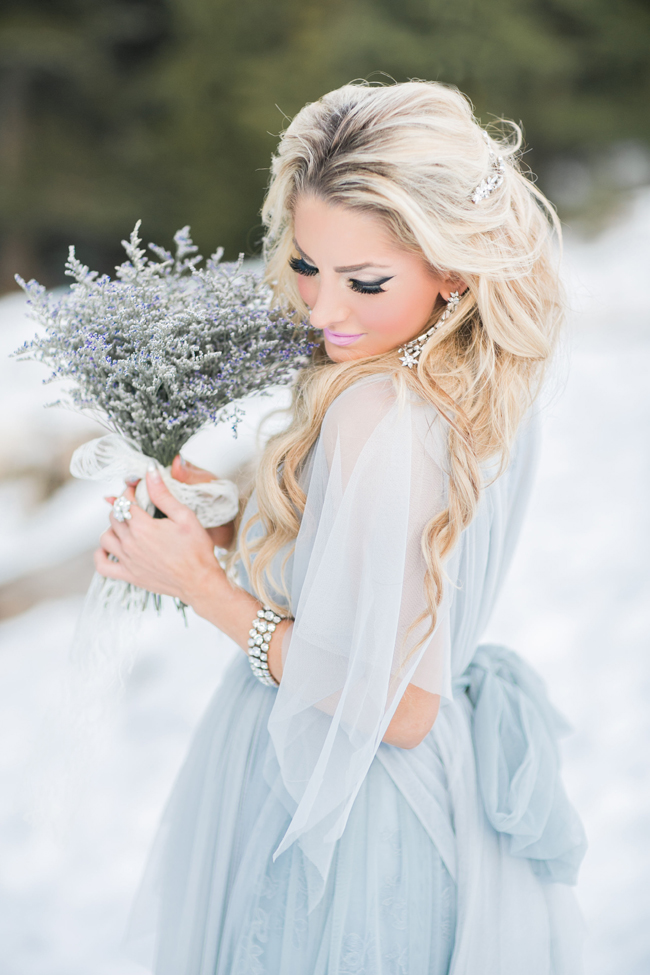 Whimsy and romantic cinderella bridal shoot  18