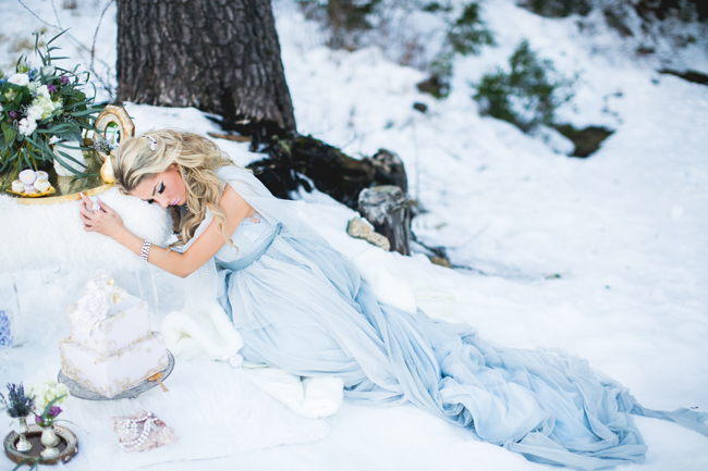 Whimsy and romantic cinderella bridal shoot  9