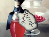cool Drink Me bottle with a tag is a lovely favor for a Halloween bridal shower or a Halloween wedding and it’s easy to make